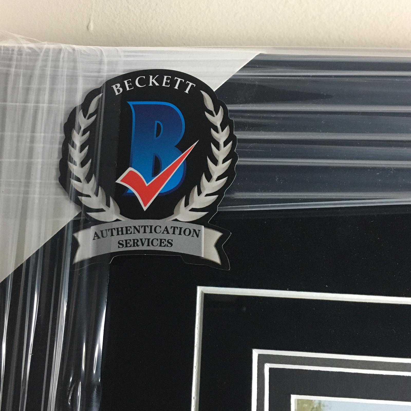 Terminator Arnold Schwarzenegger Signed Photo Framed