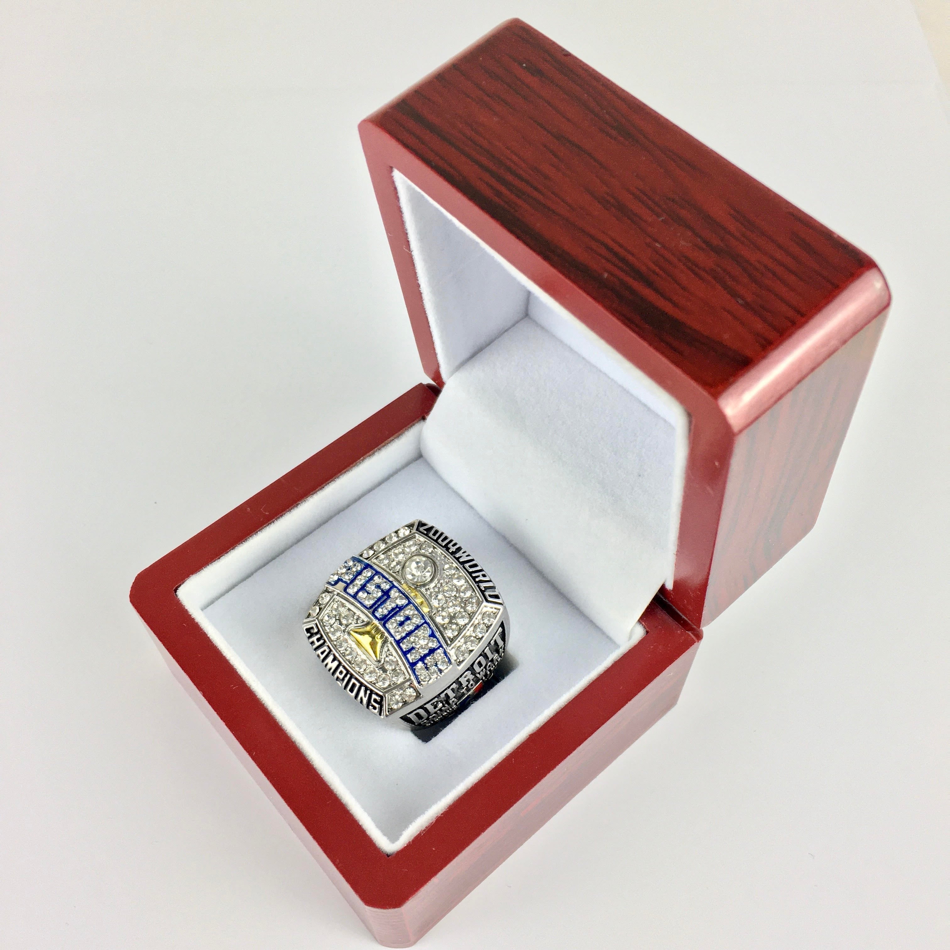 Detroit Pistons Championship Ring 2004