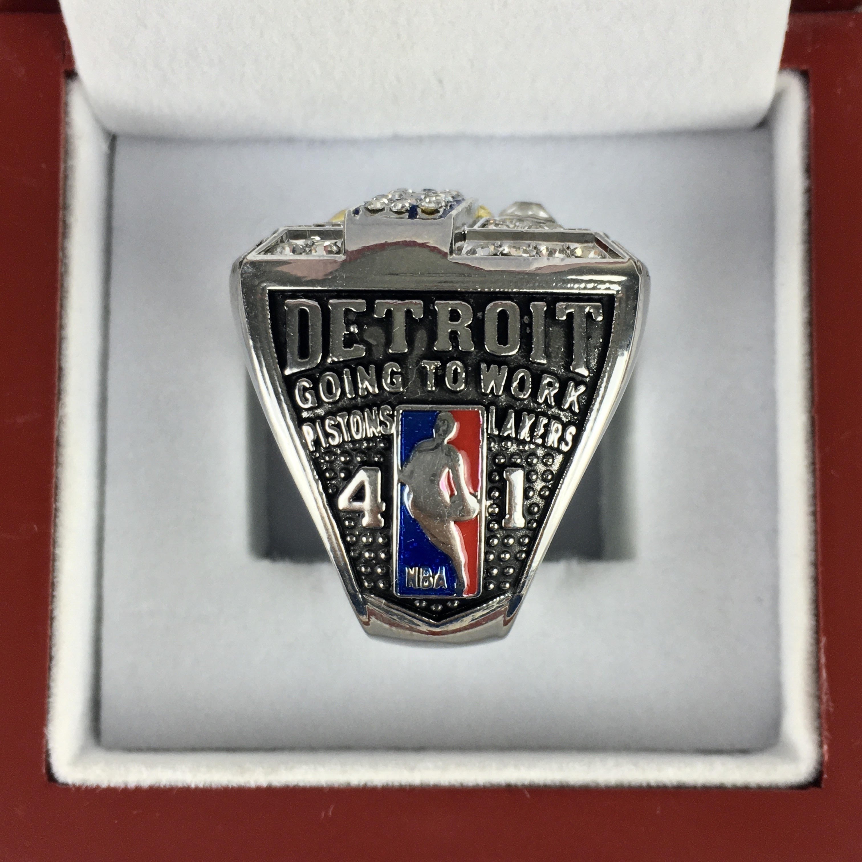 Detroit Pistons Championship Ring 2004