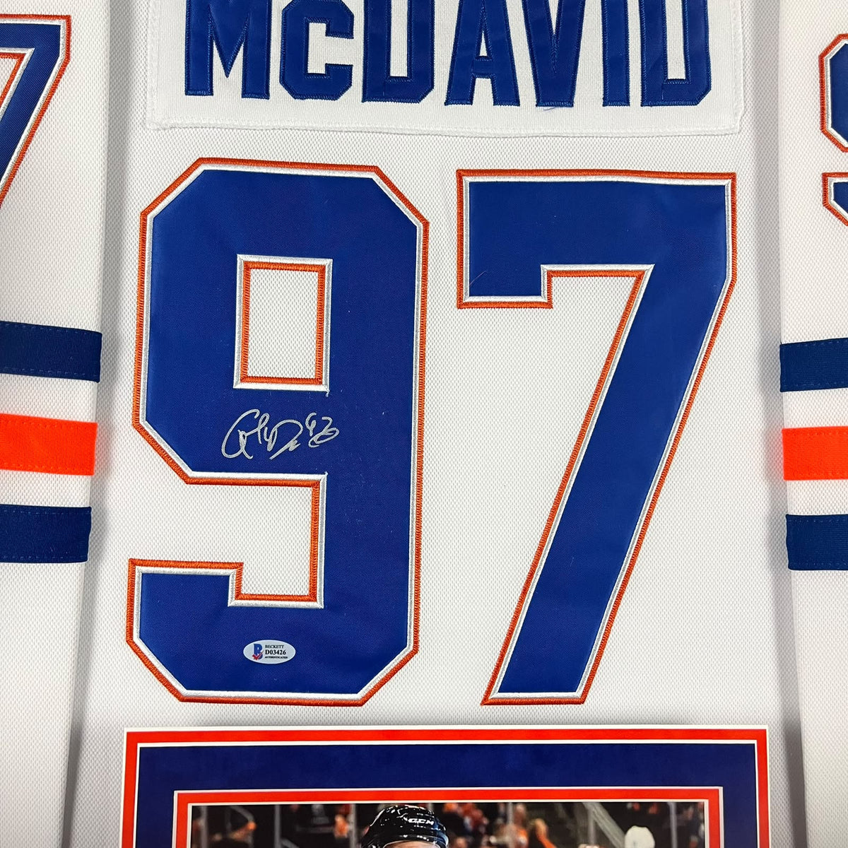 Connor McDavid Signed Jersey Framed