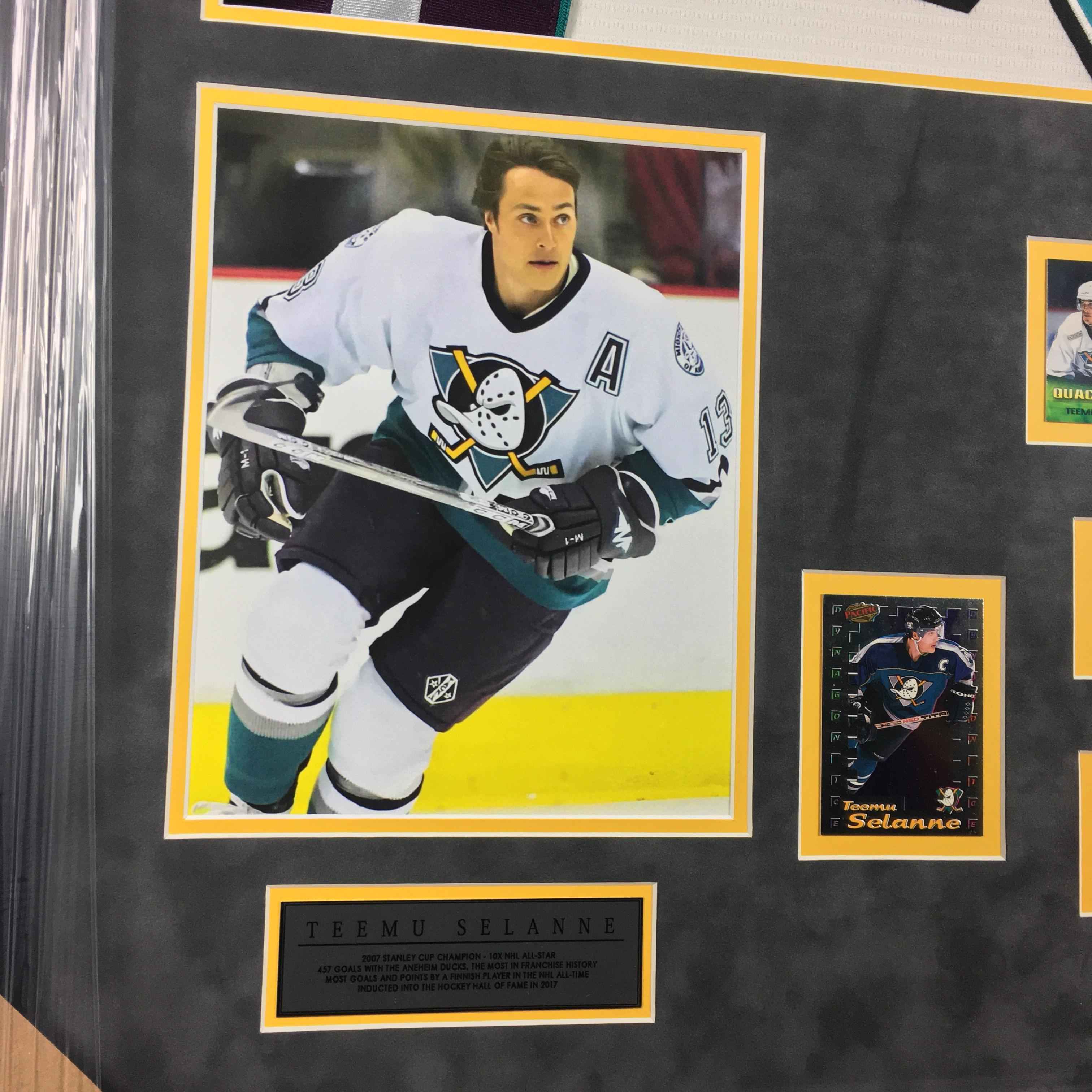 Teemu Selanne Paul Kariya Signed Jersey Framed