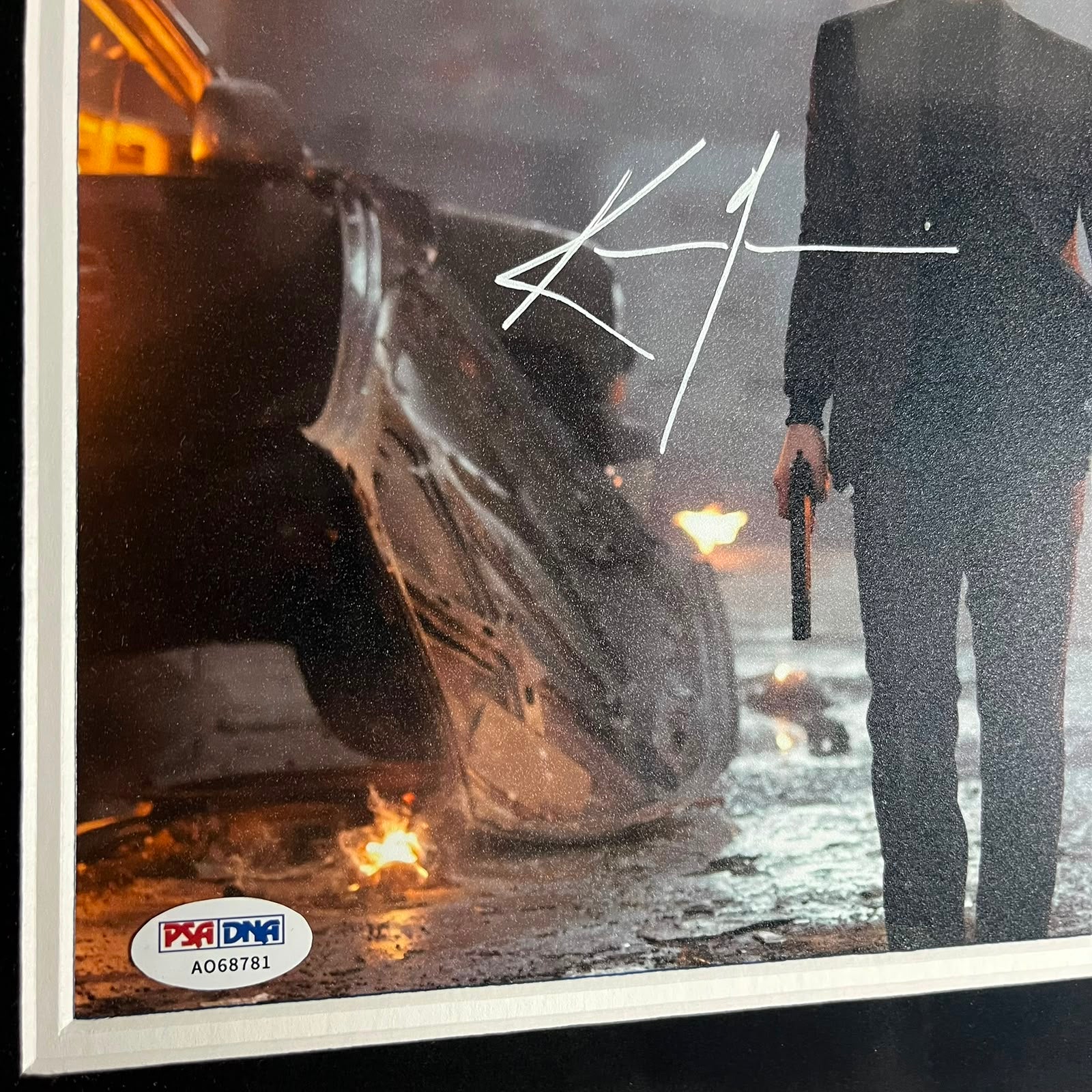 Keanu Reeves Signed Photo Framed