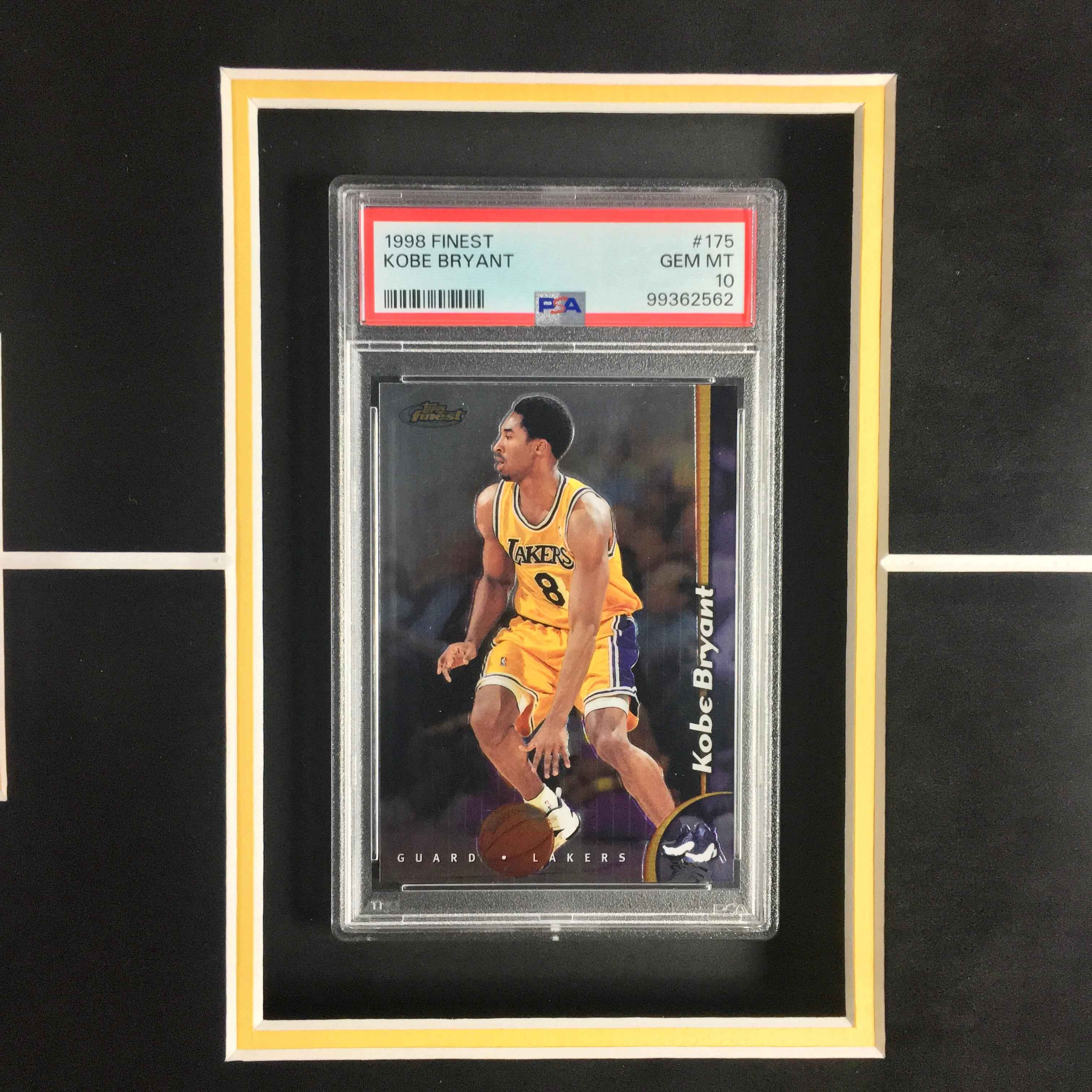 Kobe Bryant Signed Photo Framed