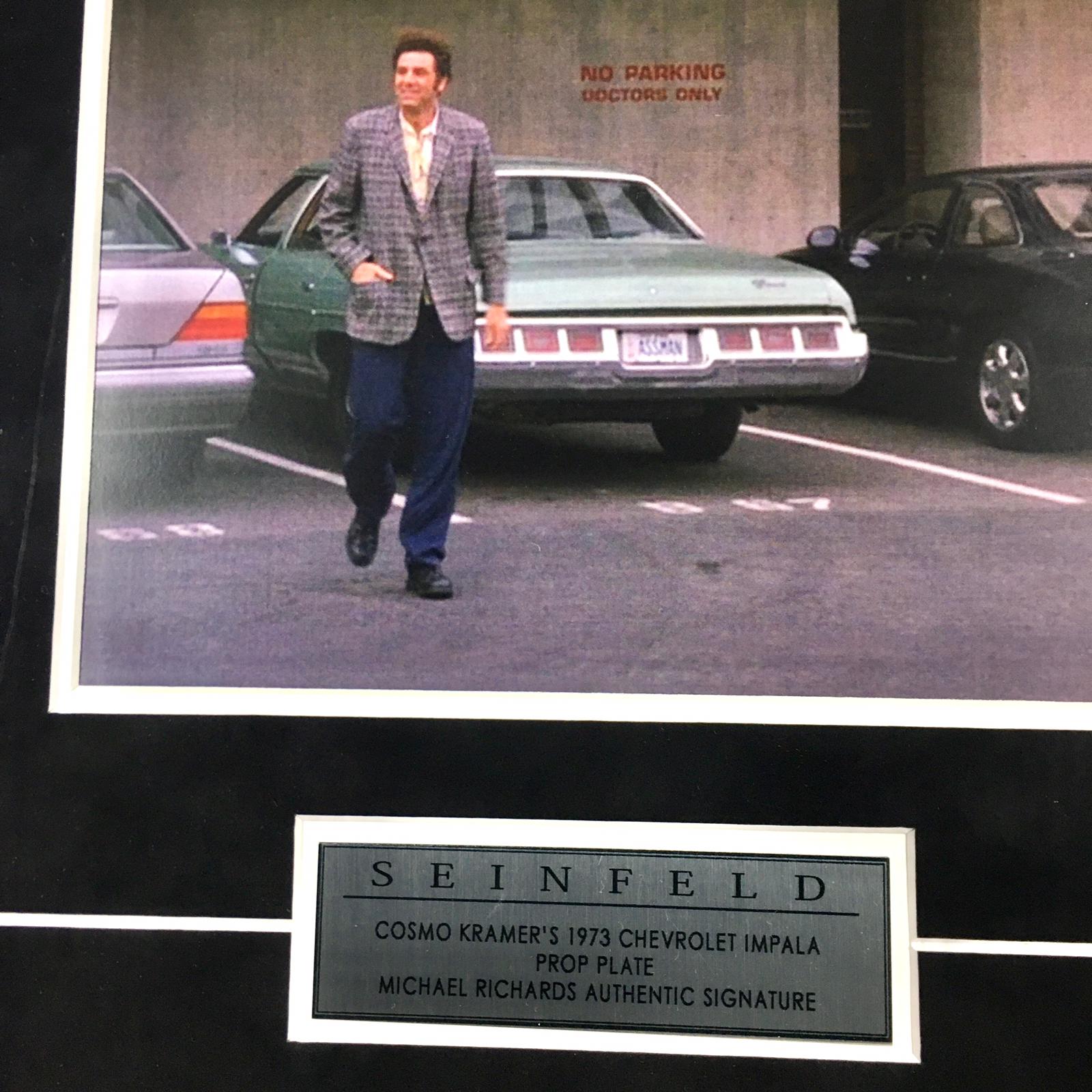 Cosmo Kramer Michael Richards Signed Prop Plate Framed
