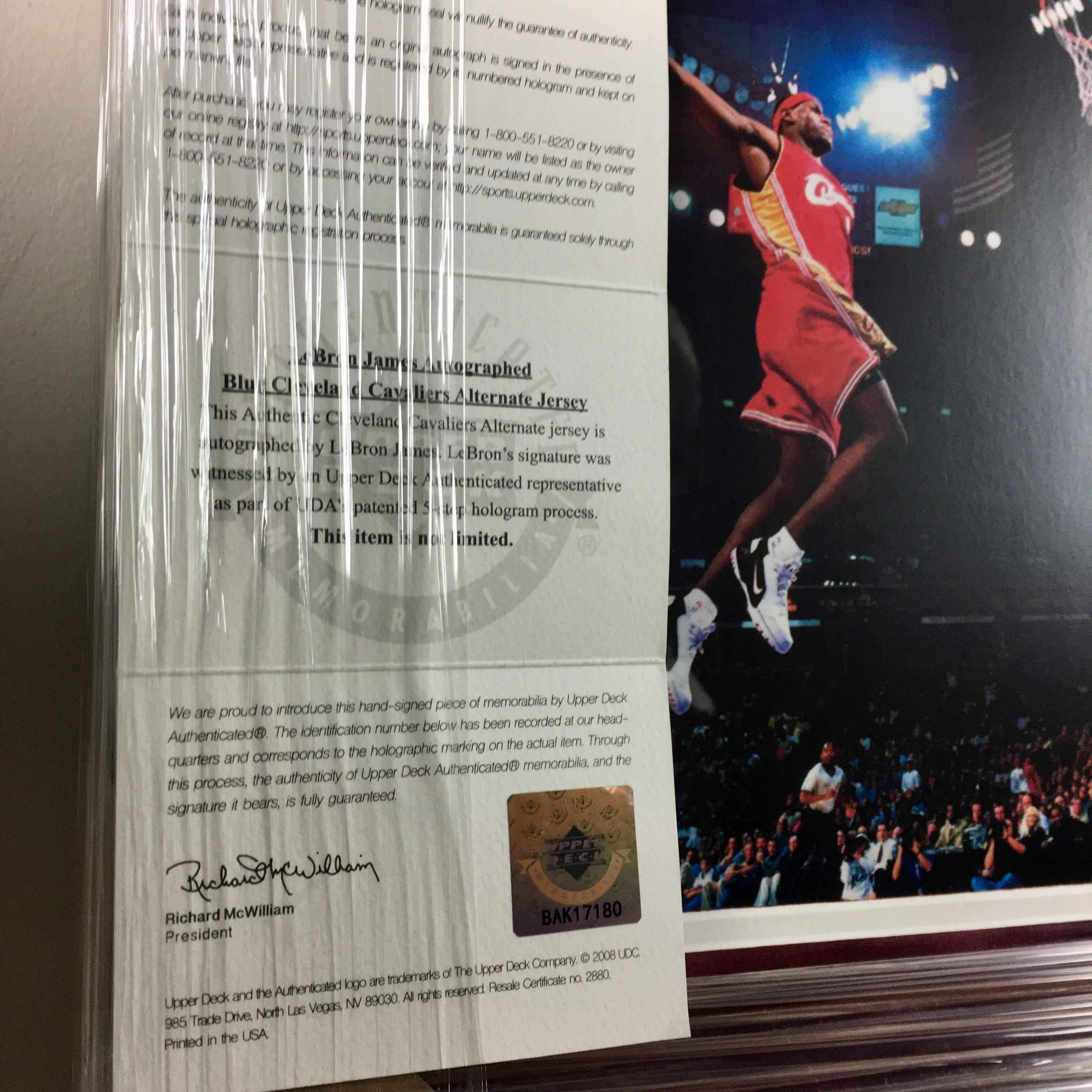 LeBron James Signed Jersey Framed