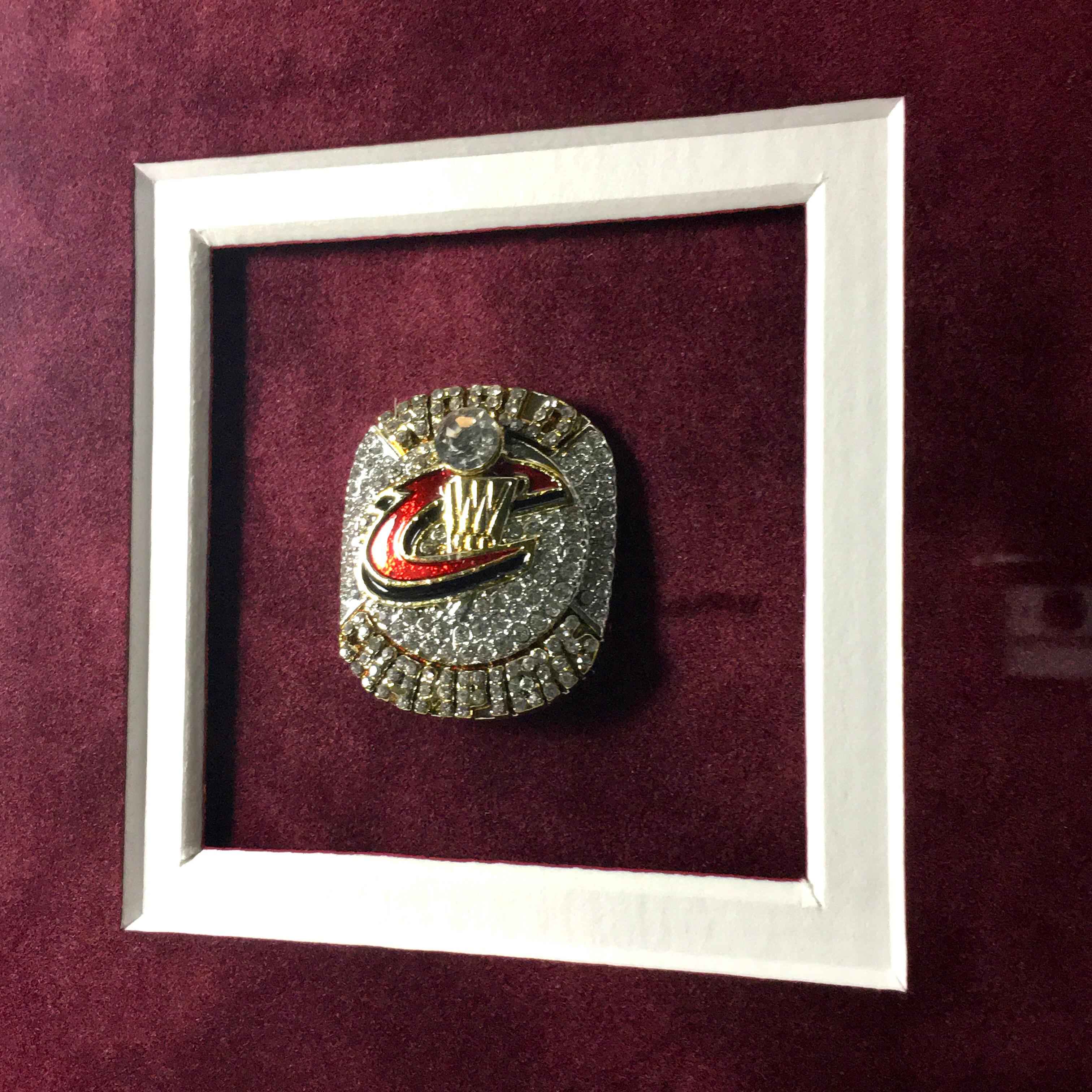 LeBron James Signed Jersey Framed