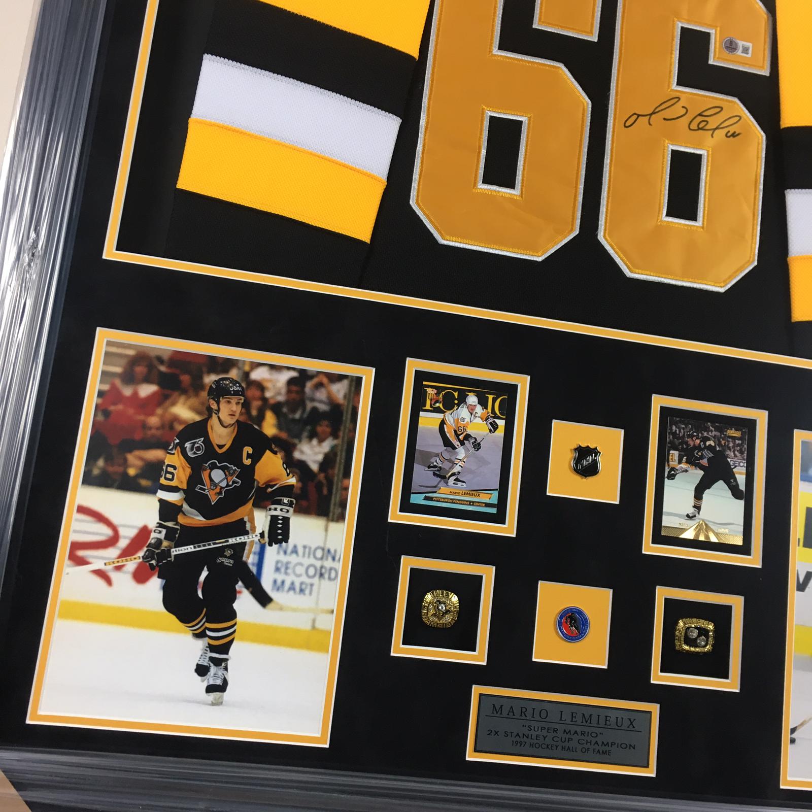 Mario Lemieux Signed Jersey Framed