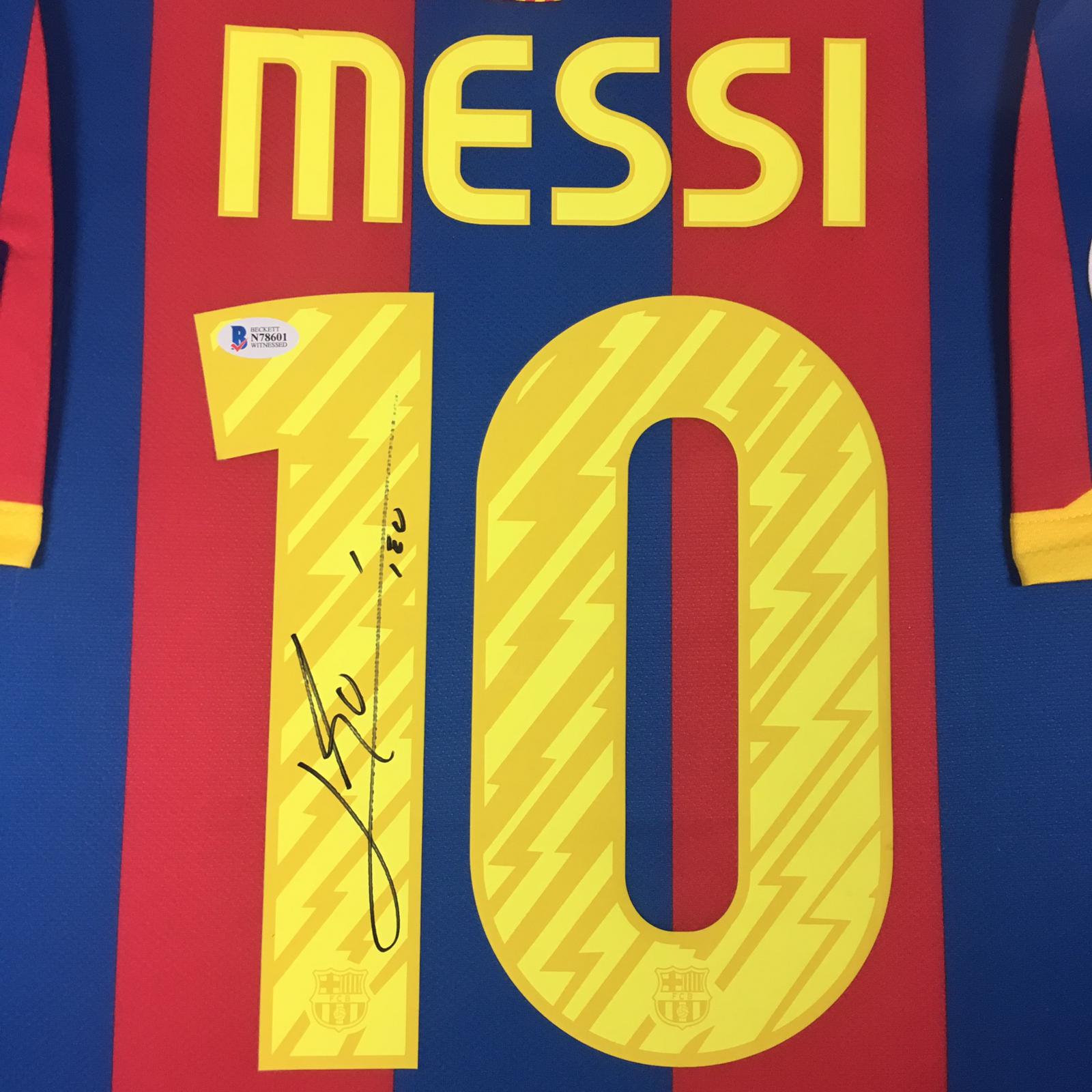 Lionel Messi Signed Jersey Framed