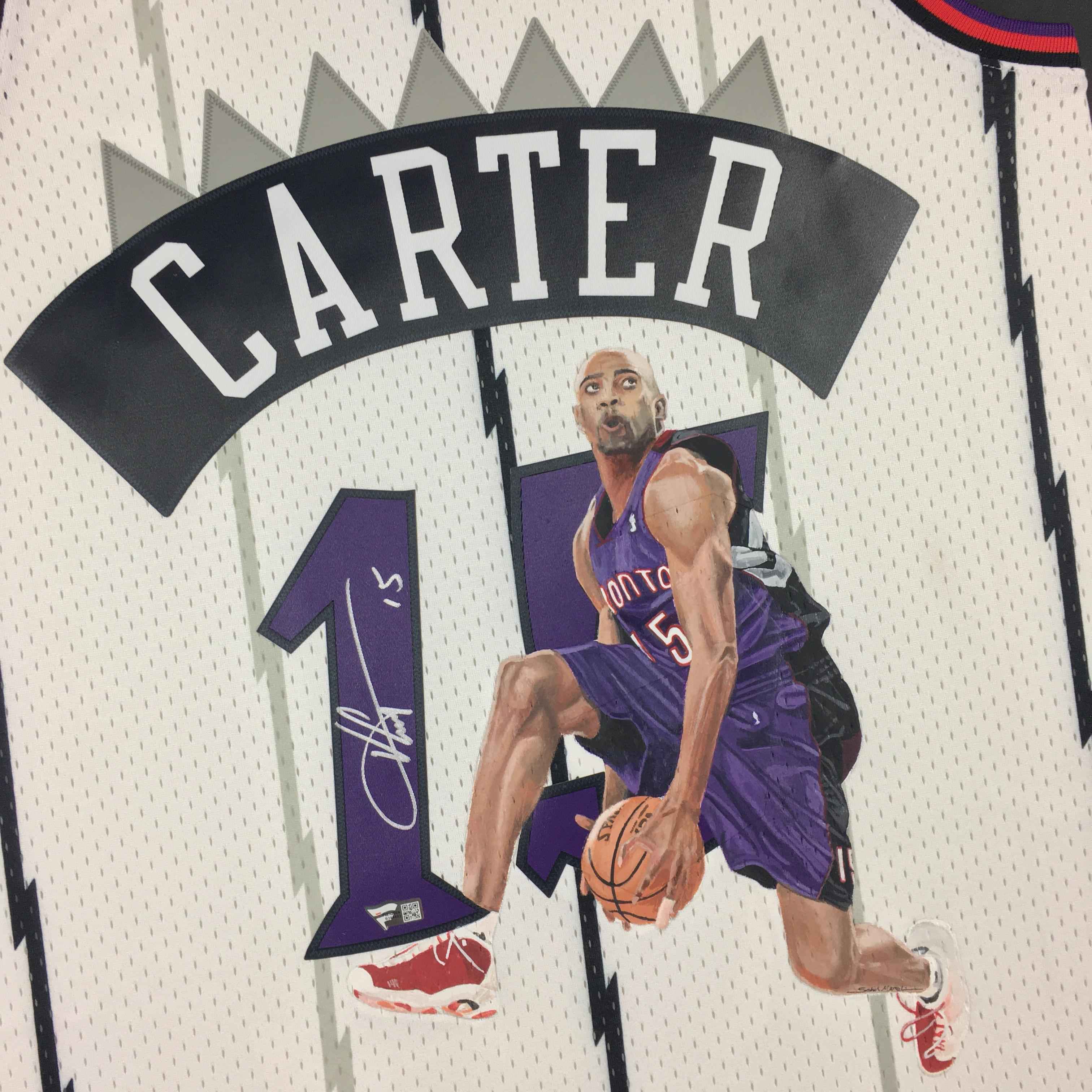 Vince Carter Signed Jersey Framed