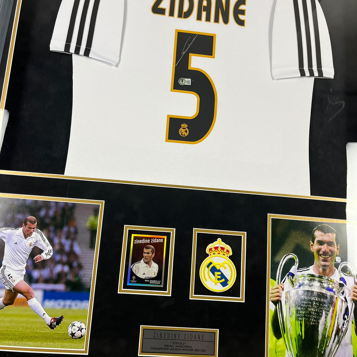 Zinedine Zidane Signed Jersey Framed