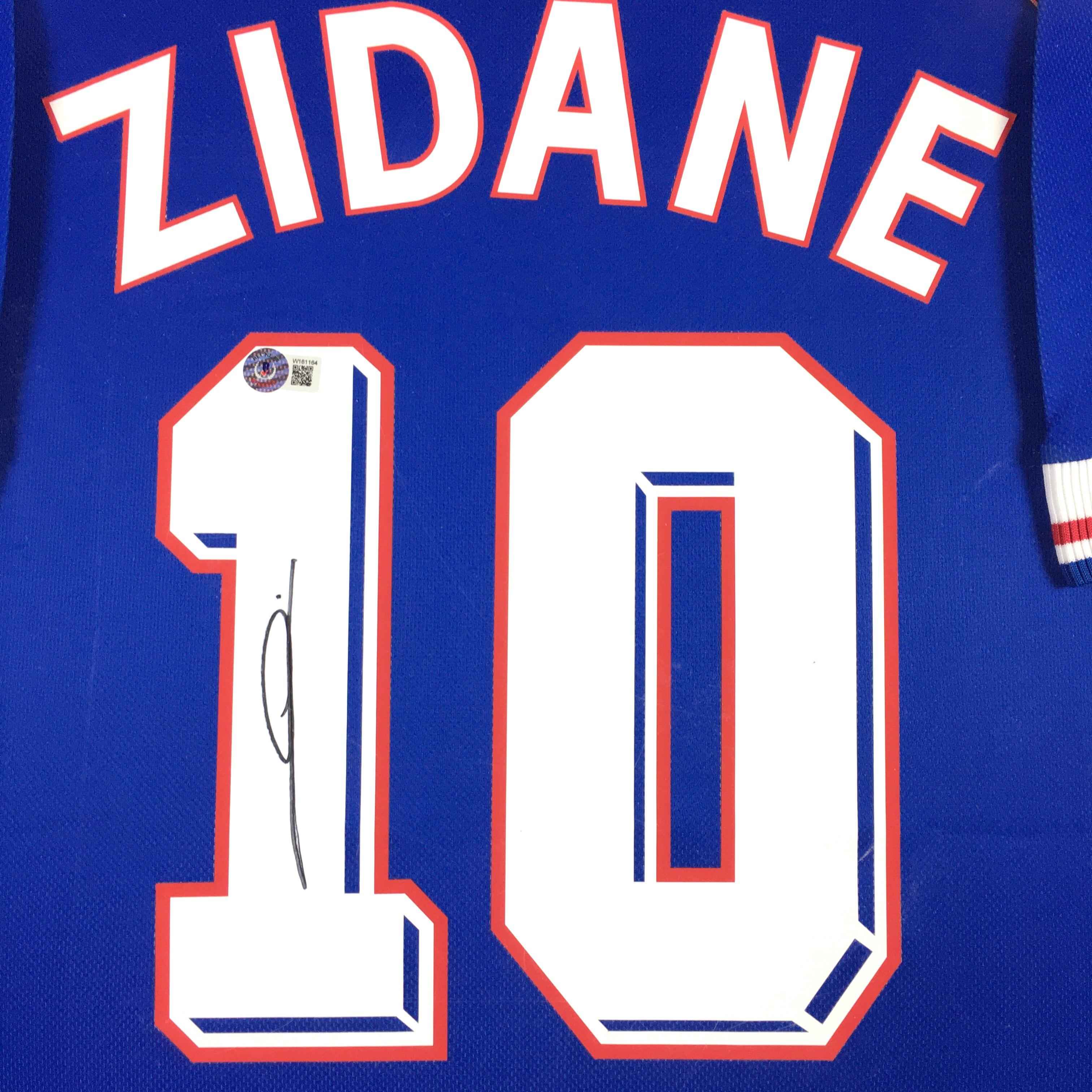 Zinedine Zidane Signed Jersey Framed