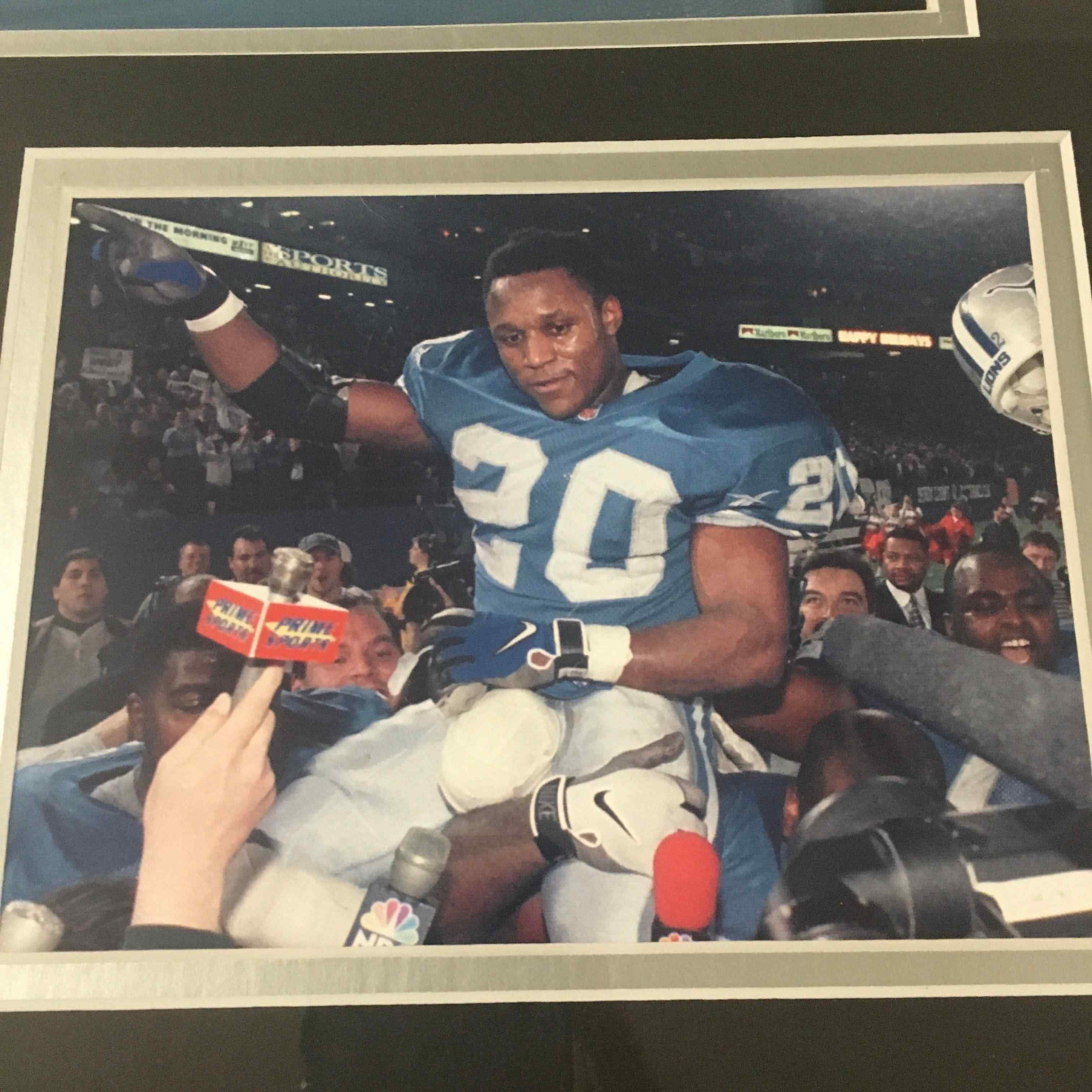 Barry Sanders Signed Silverdome Seat Framed