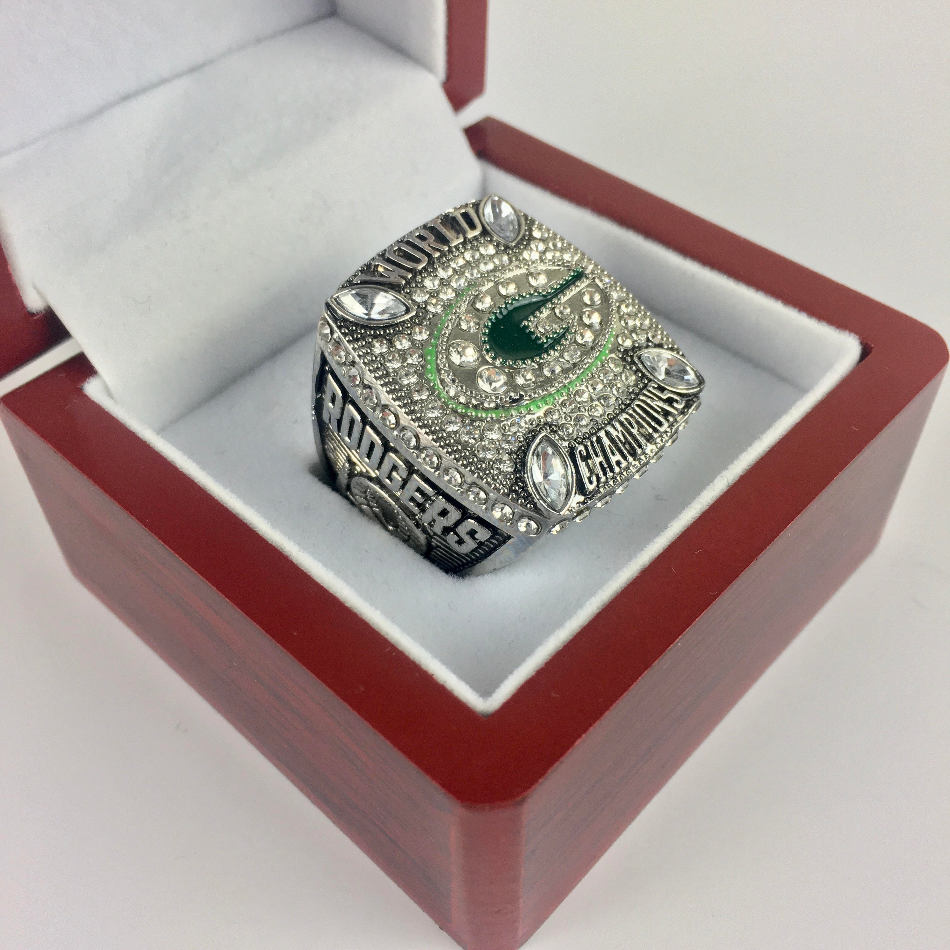 Brand new Aaron Rodgers greenbay store superbowl XLV (45) win memorabilia ring.size 11