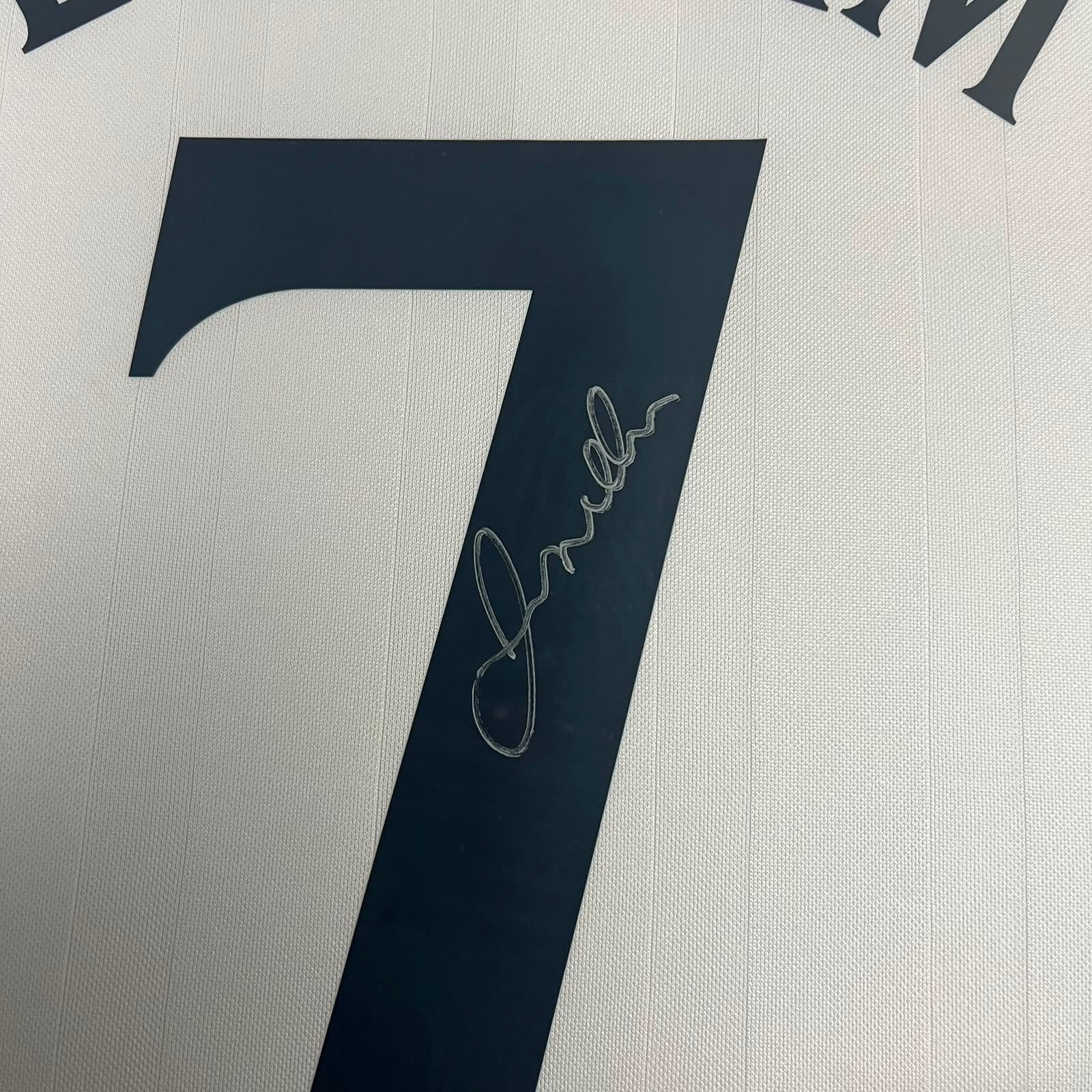David Beckham Signed Jersey Framed