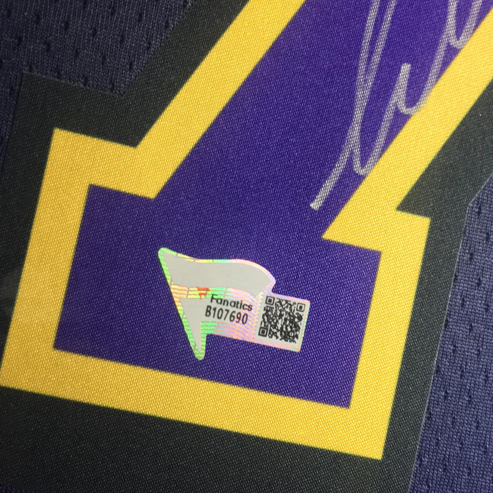 Luka Doncic Signed Jersey Framed