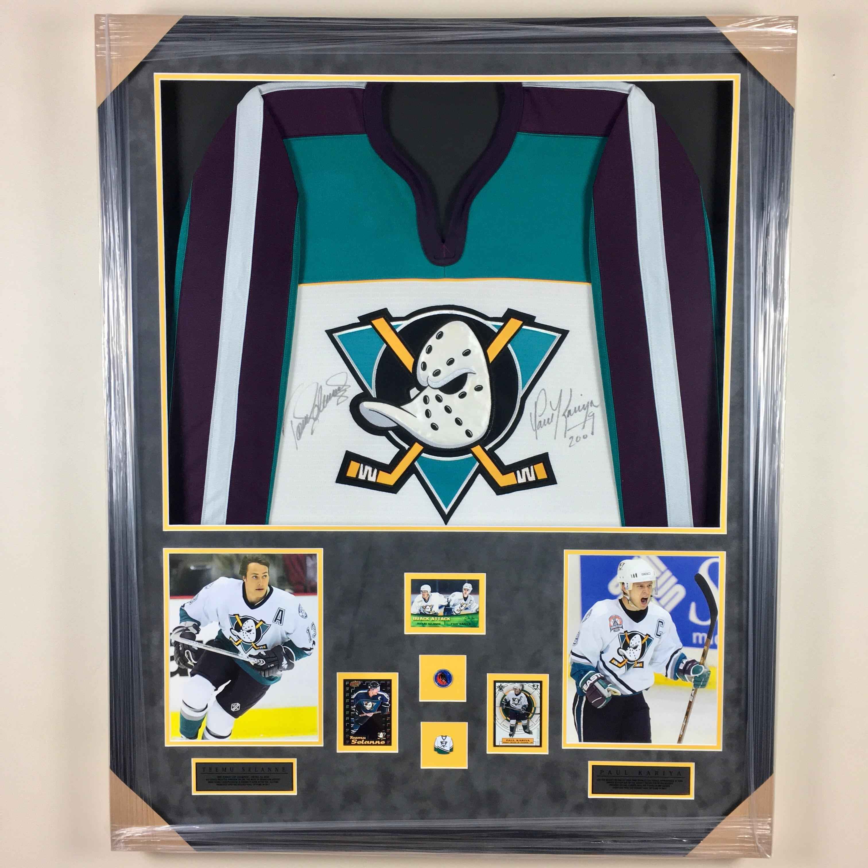 Teemu Selanne Paul Kariya Signed Jersey Framed