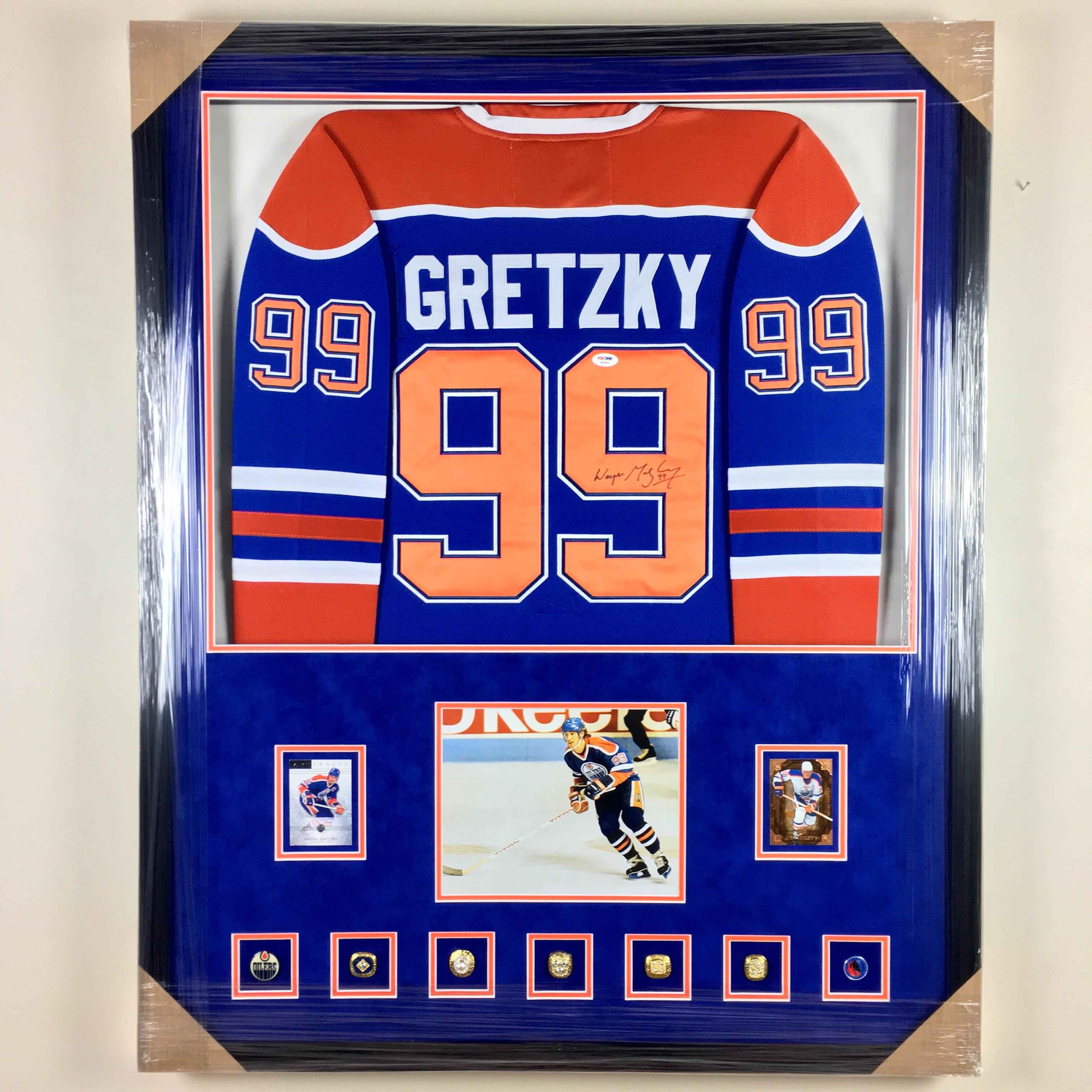 Wayne Gretzky Signed Jersey Framed