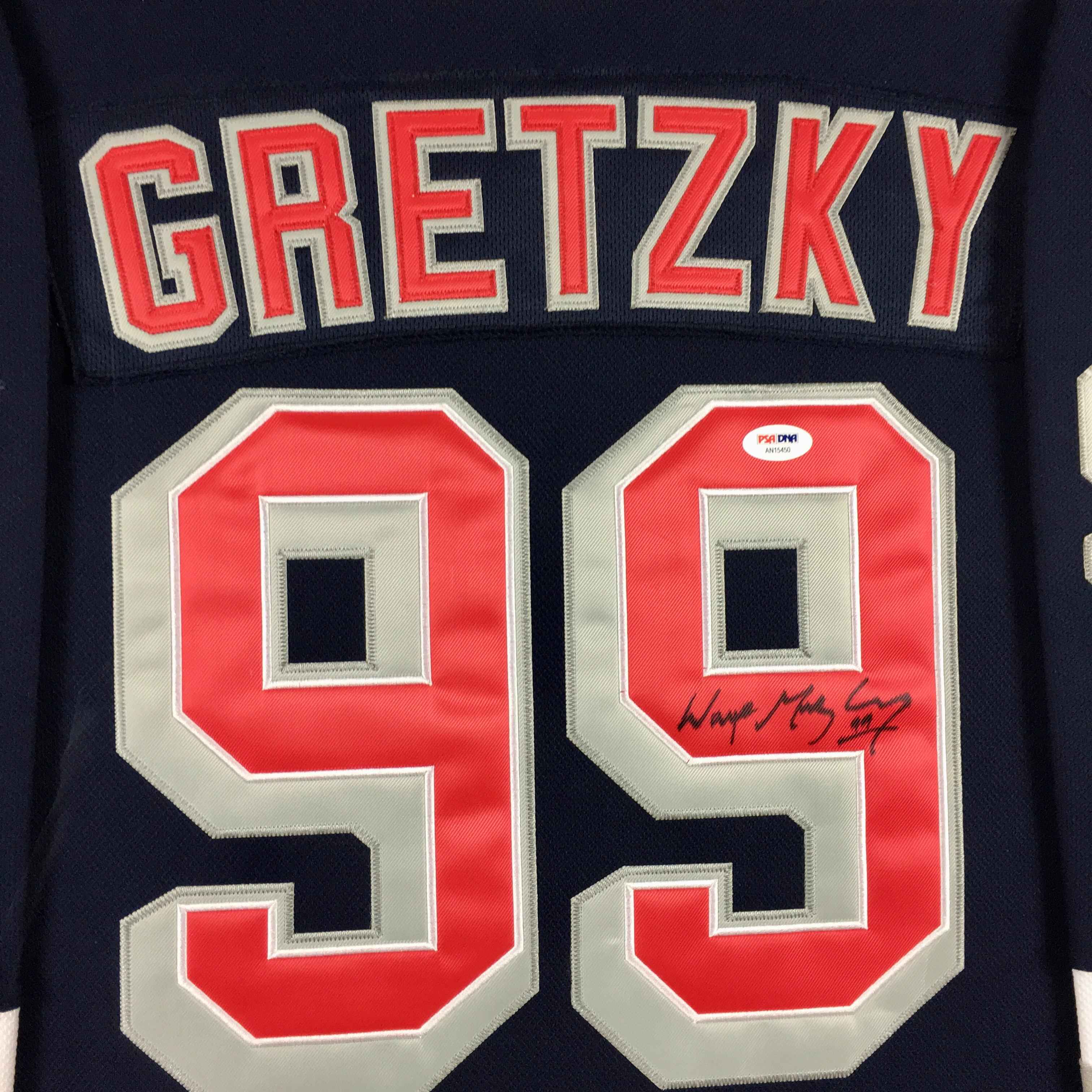 Wayne Gretzky Signed Jersey Framed