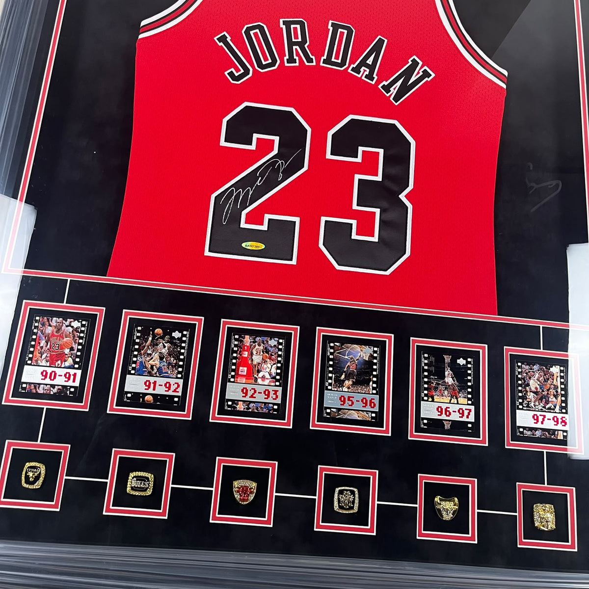 Michael Jordan Signed Jersey Framed