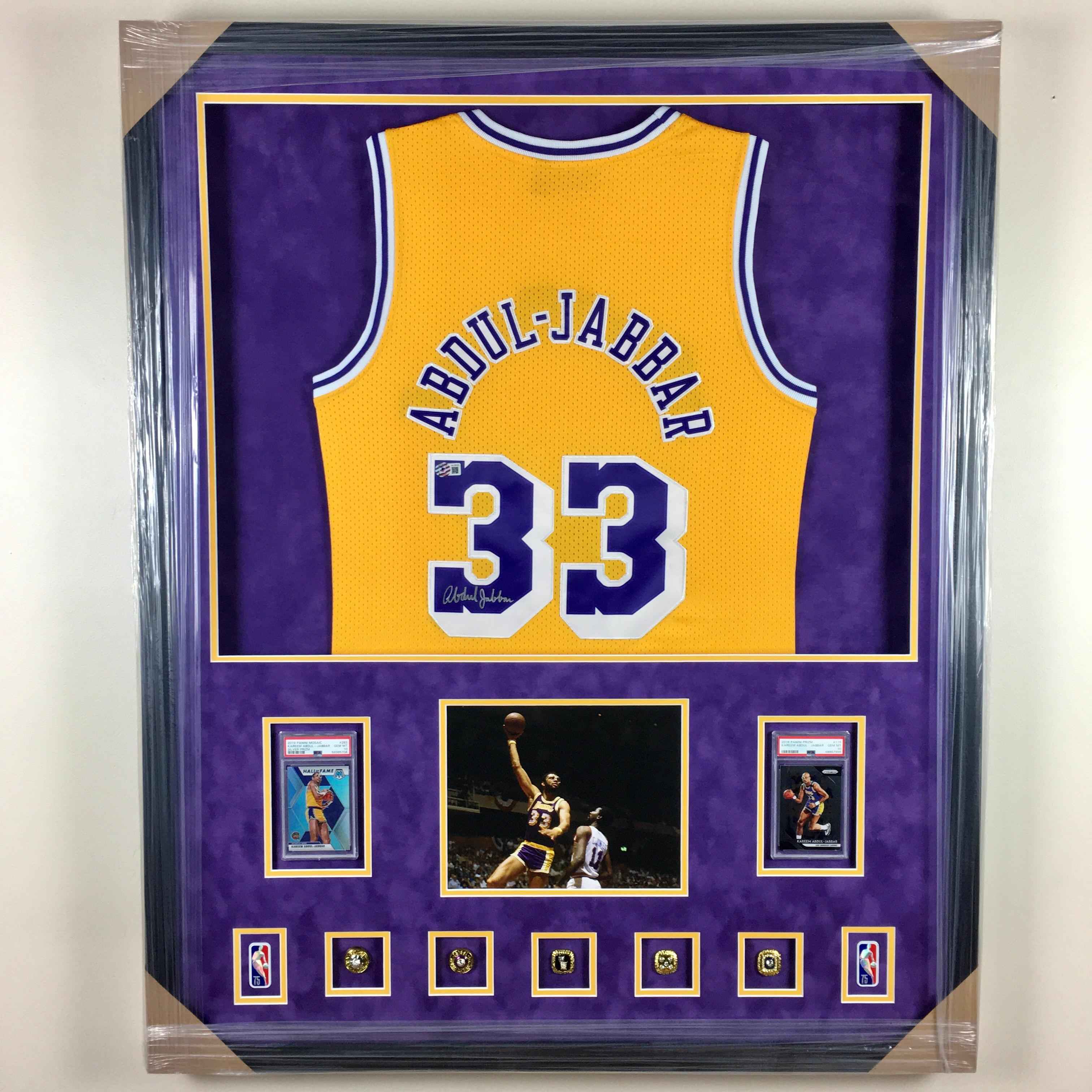 Kareem Abdul-Jabbar Signed Jersey Framed