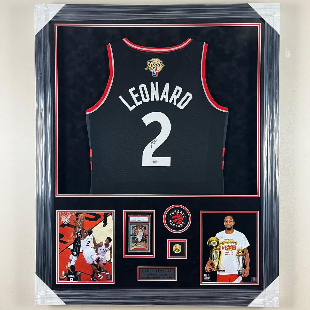 Kawhi Leonard Signed Jersey Framed
