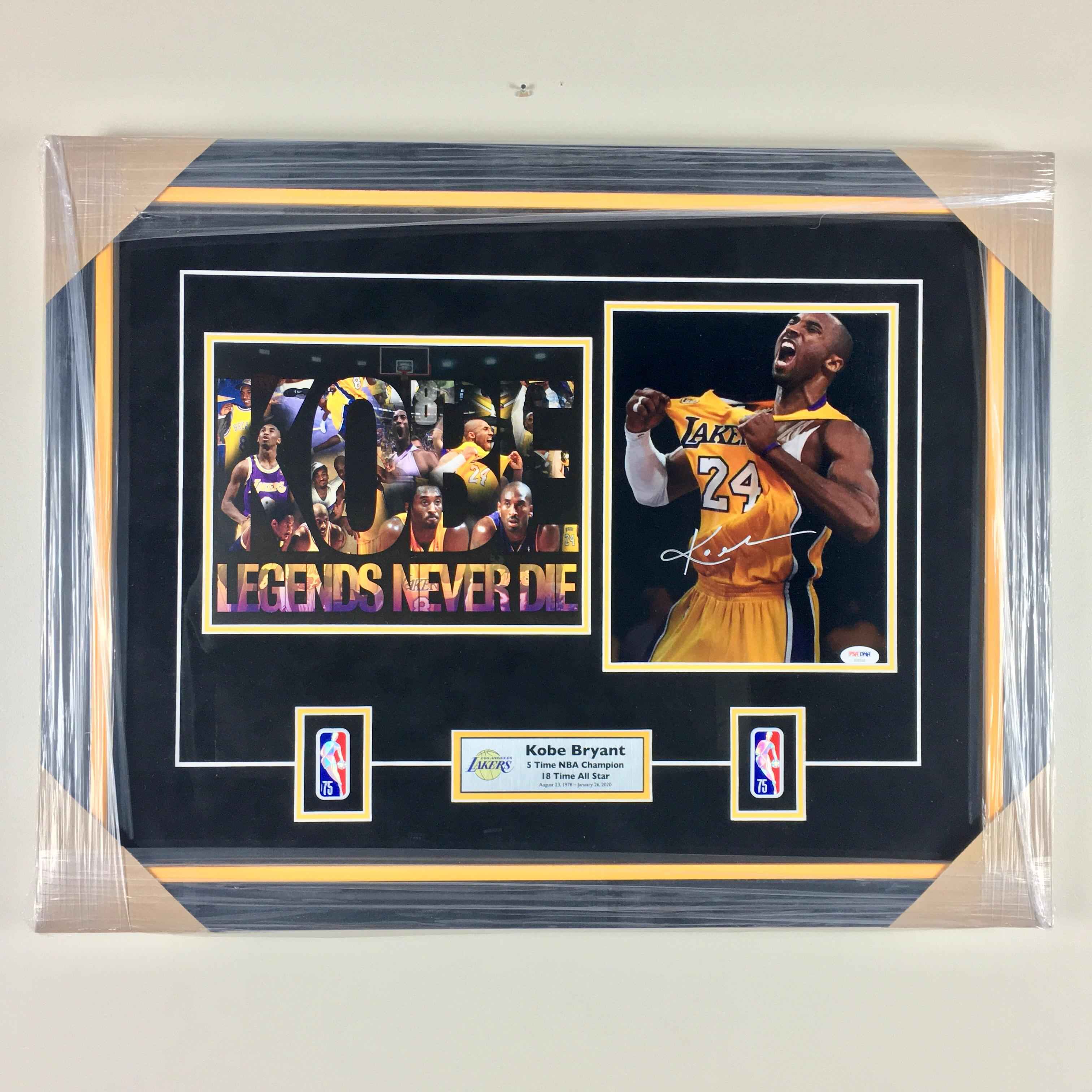 Kobe Bryant Signed Photo Framed