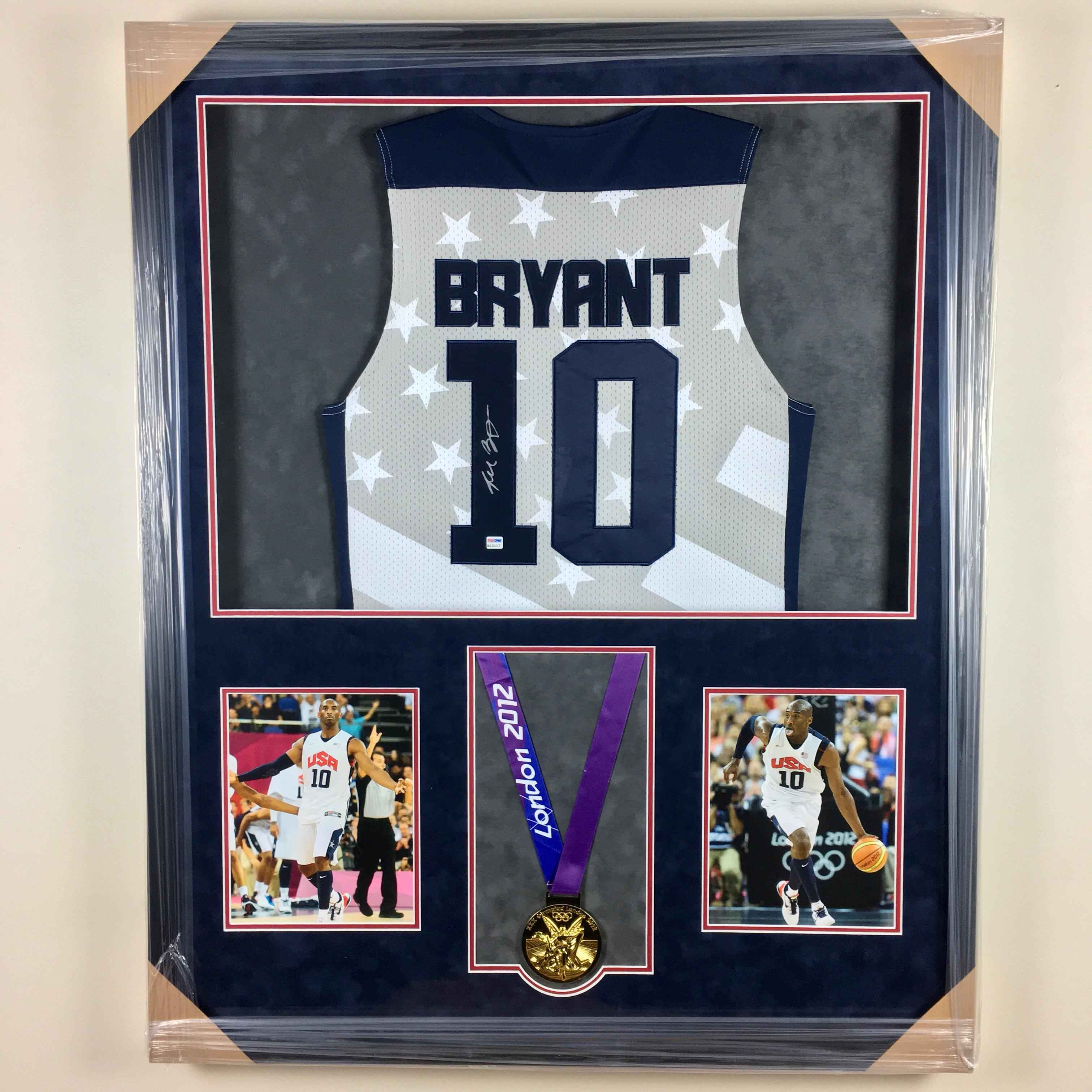 Kobe Bryant Signed Jersey Framed