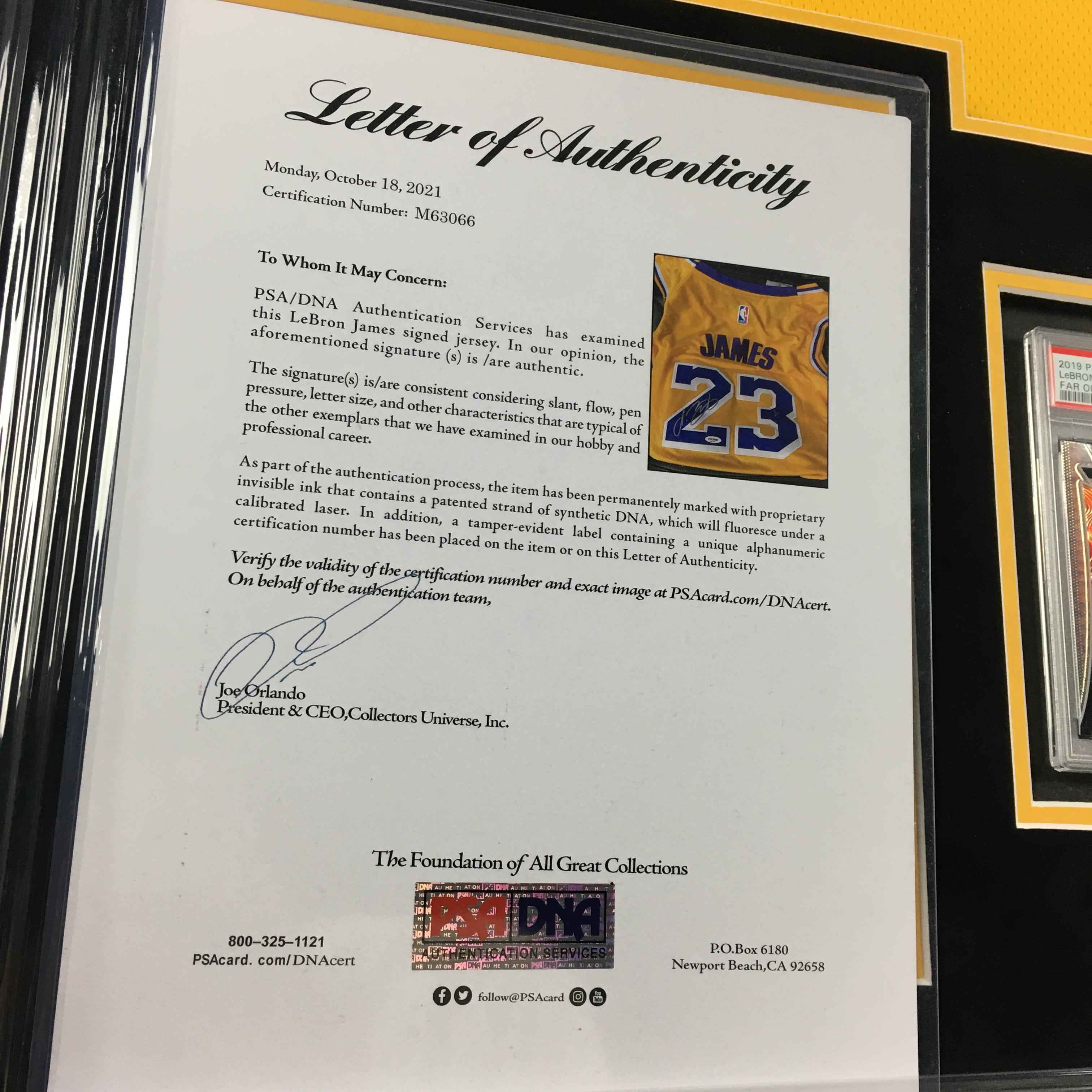 LeBron James Signed Jersey Framed