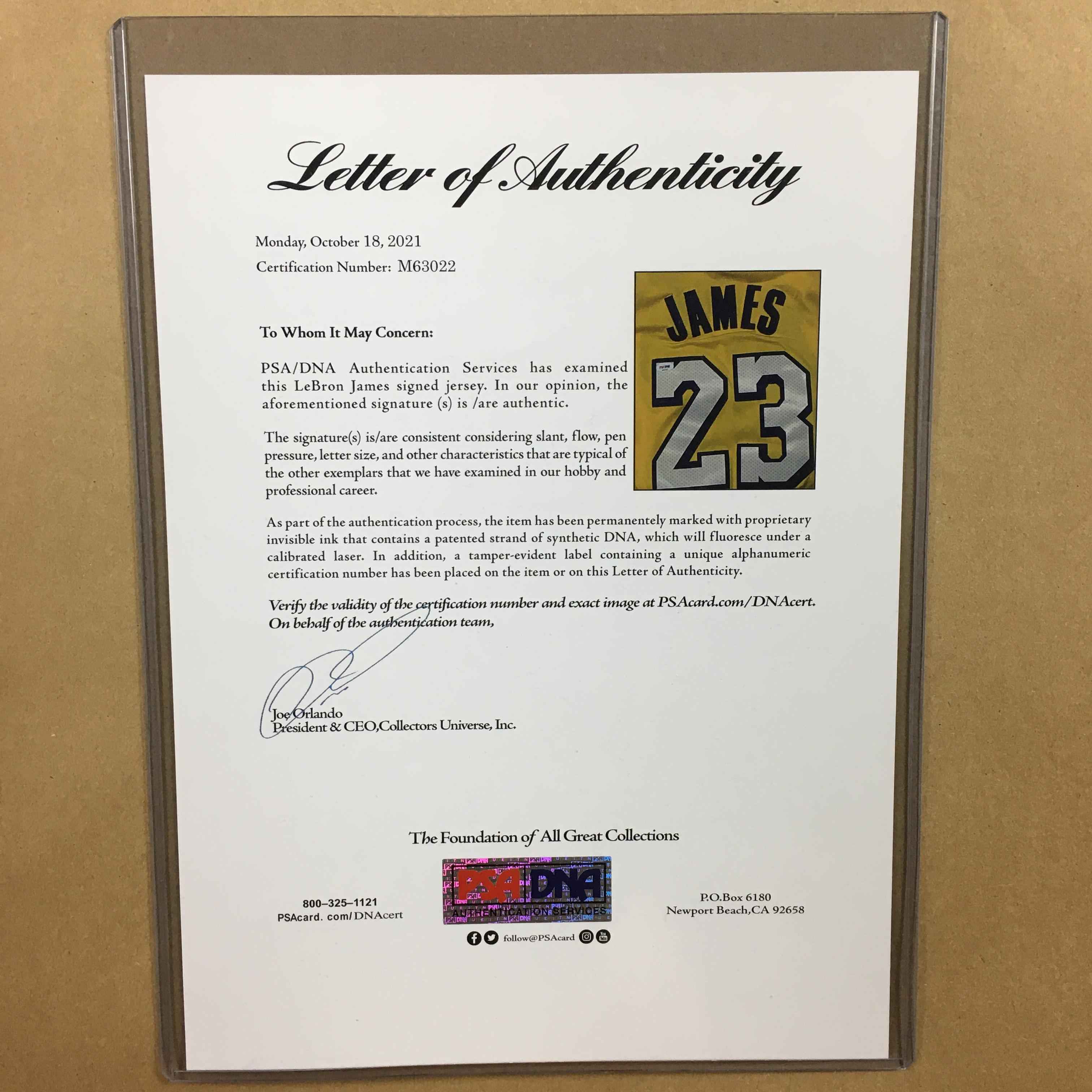 LeBron James Signed Jersey Framed