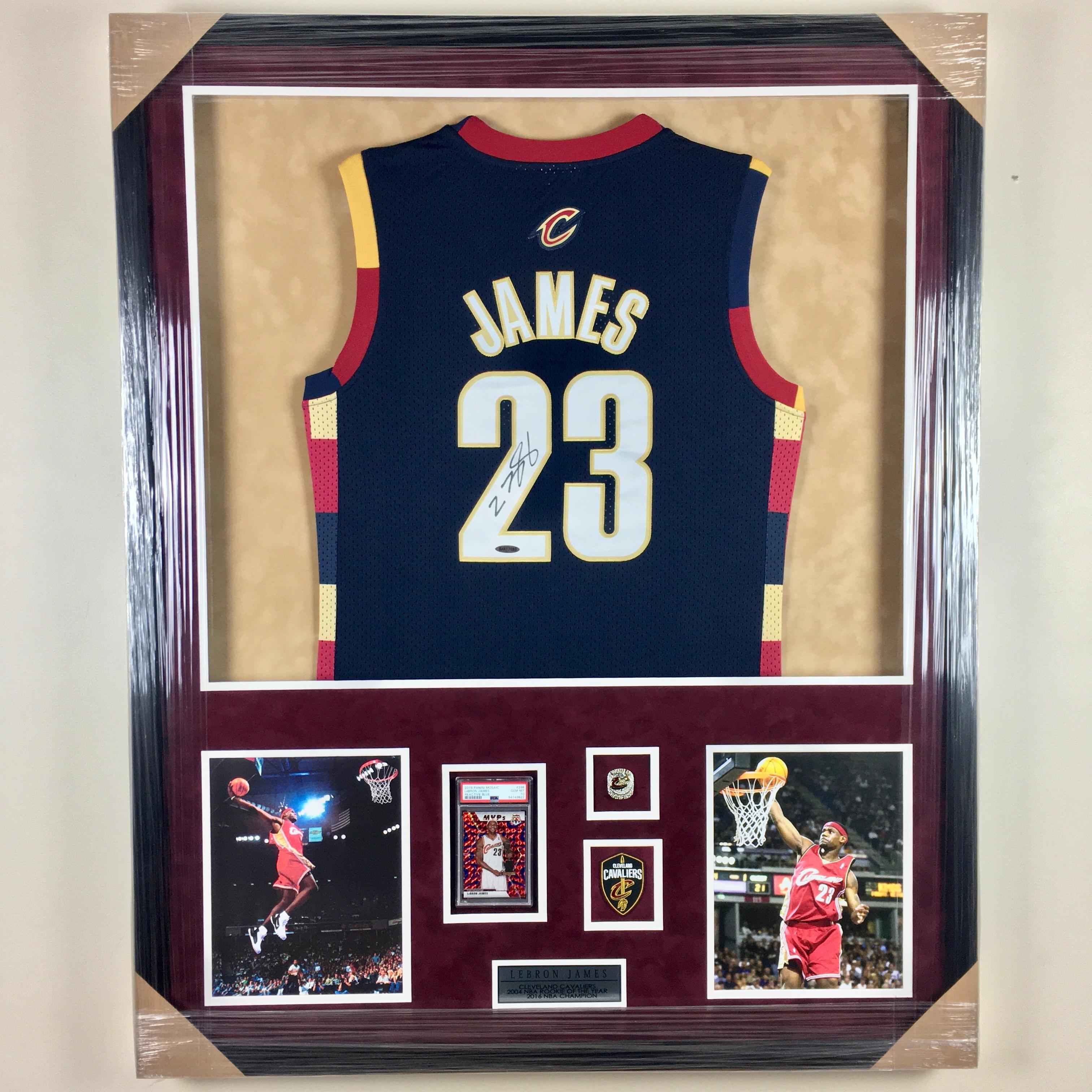 LeBron James Signed Jersey Framed