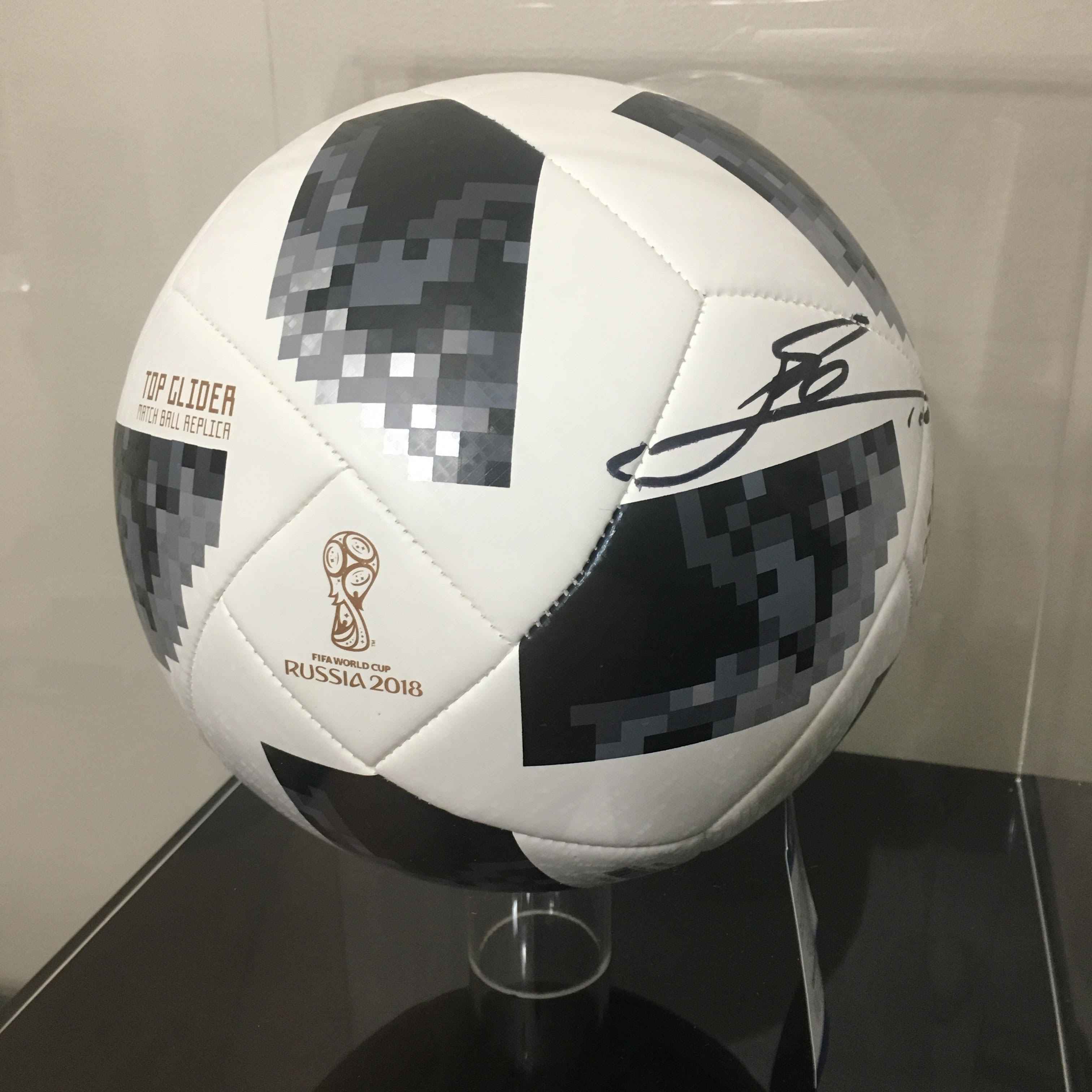 Lionel Messi Signed Soccer Ball