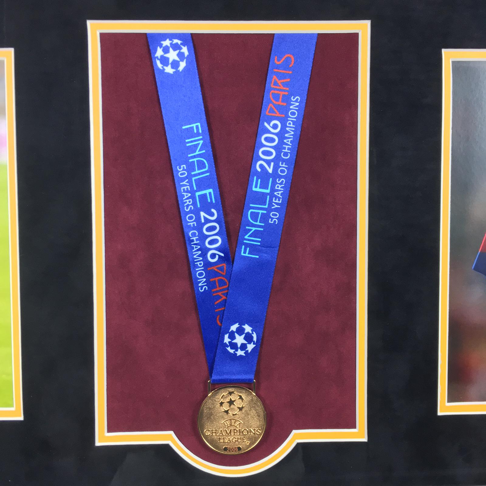 Lionel Messi Signed Jersey Framed