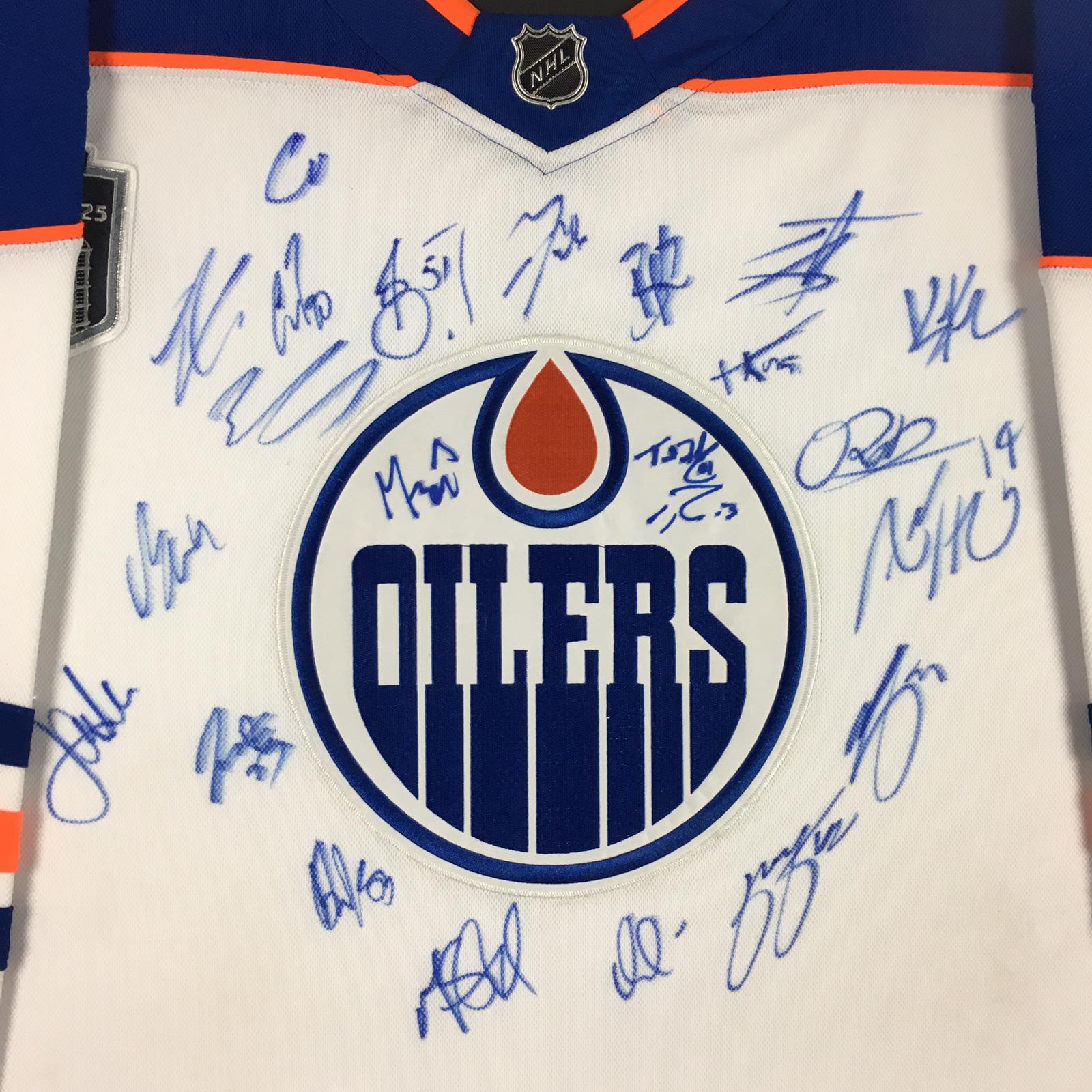 Edmonton Oilers Team Signed Jersey Framed