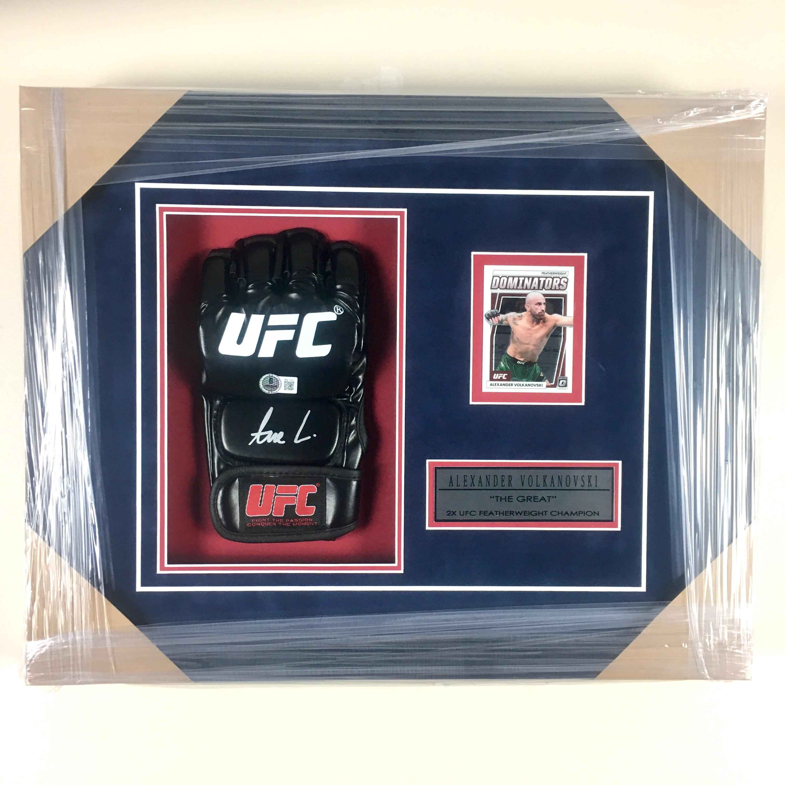 Alexander Volkanovski Signed Glove Framed