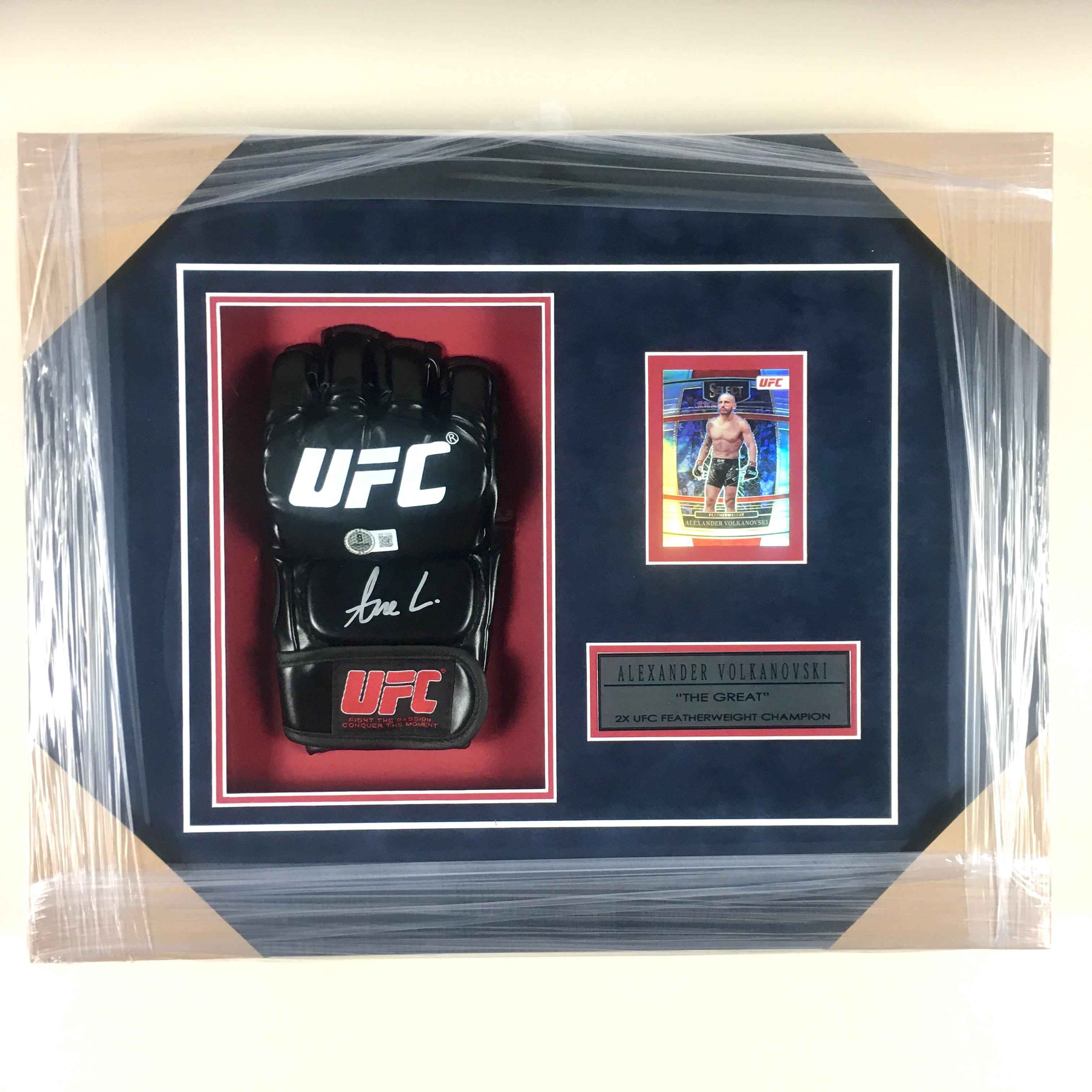 Alexander Volkanovski Signed Glove Framed
