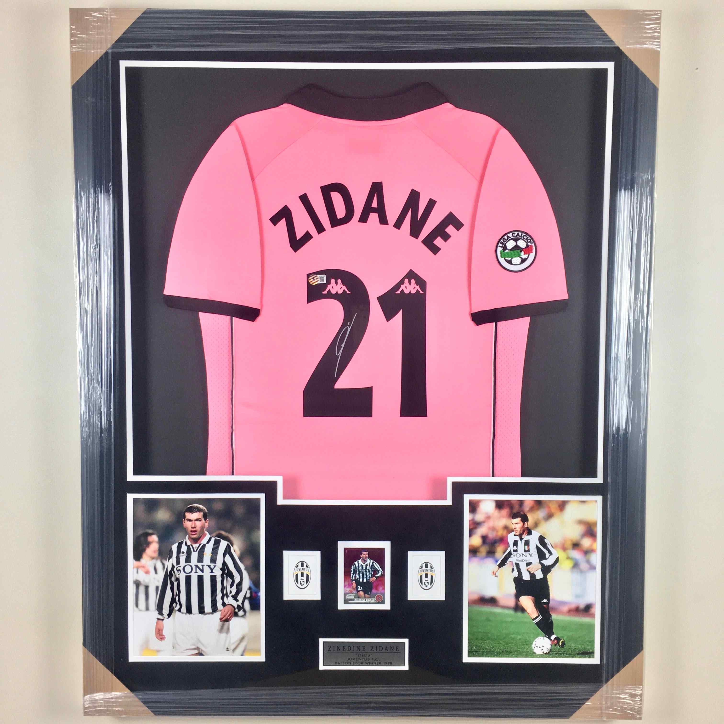 Zinedine Zidane Signed Jersey Framed